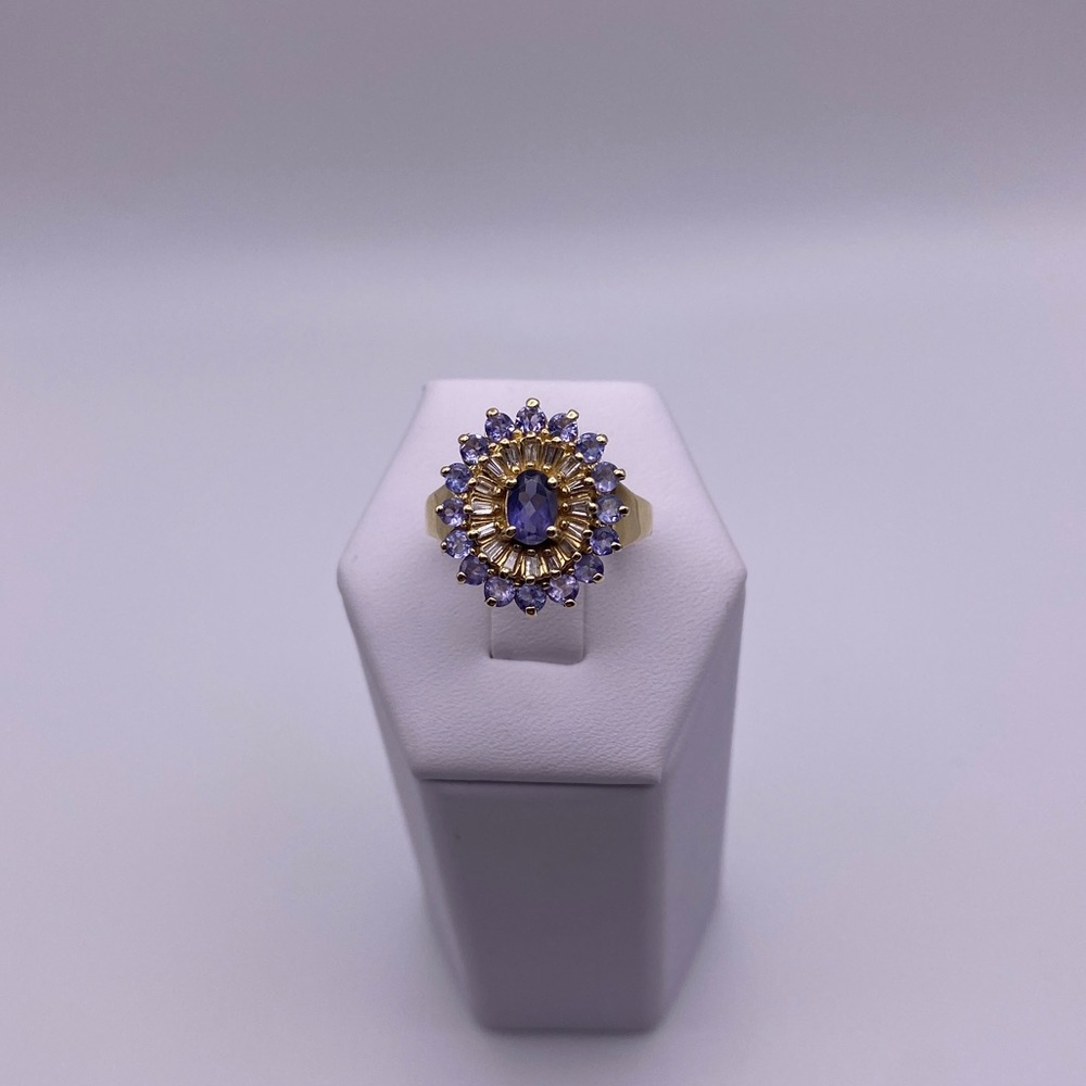 14k yellow gold amethyst and diamonds ring